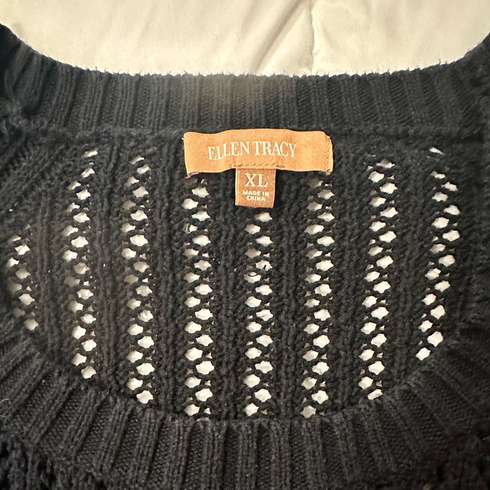 Ellen Tracy XL Black Crew Neck Sweater